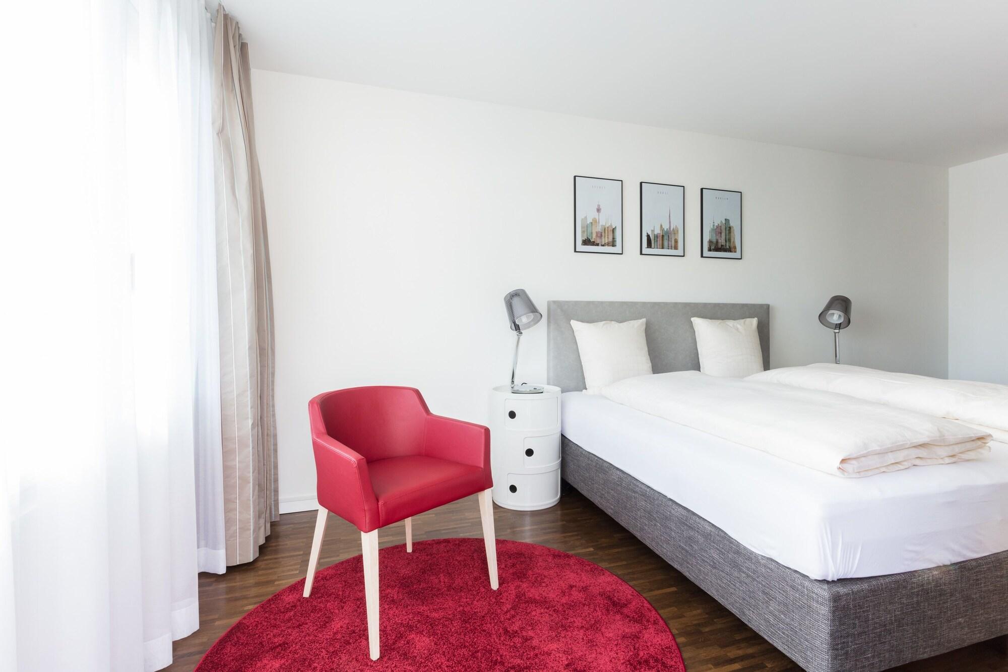 Ema House Serviced Apartments Seefeld Цюрих Екстер'єр фото