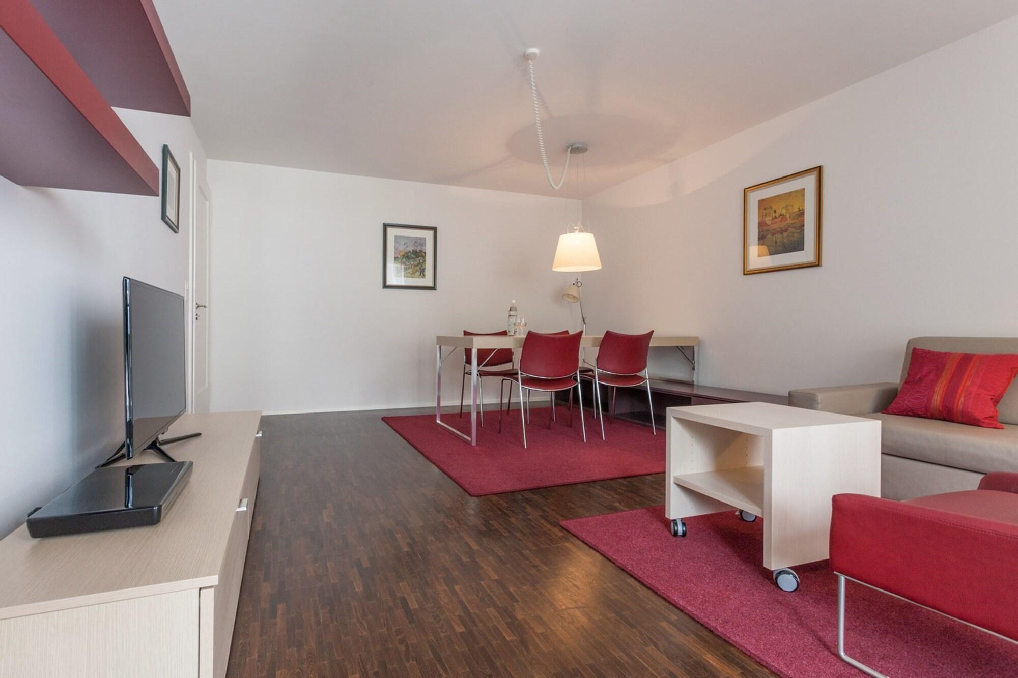 Ema House Serviced Apartments Seefeld Цюрих Екстер'єр фото