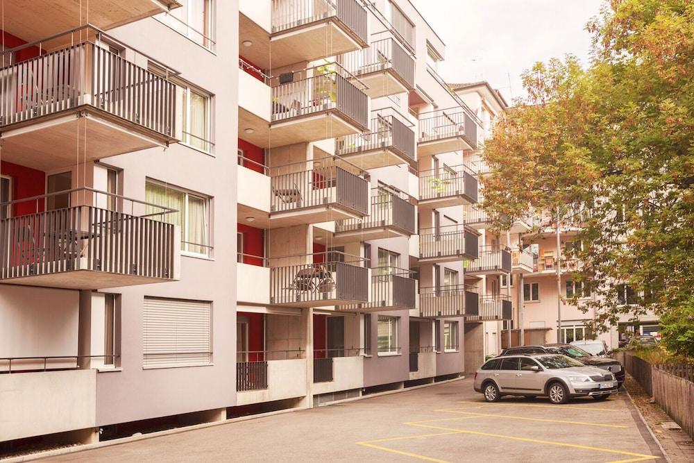 Ema House Serviced Apartments Seefeld Цюрих Екстер'єр фото