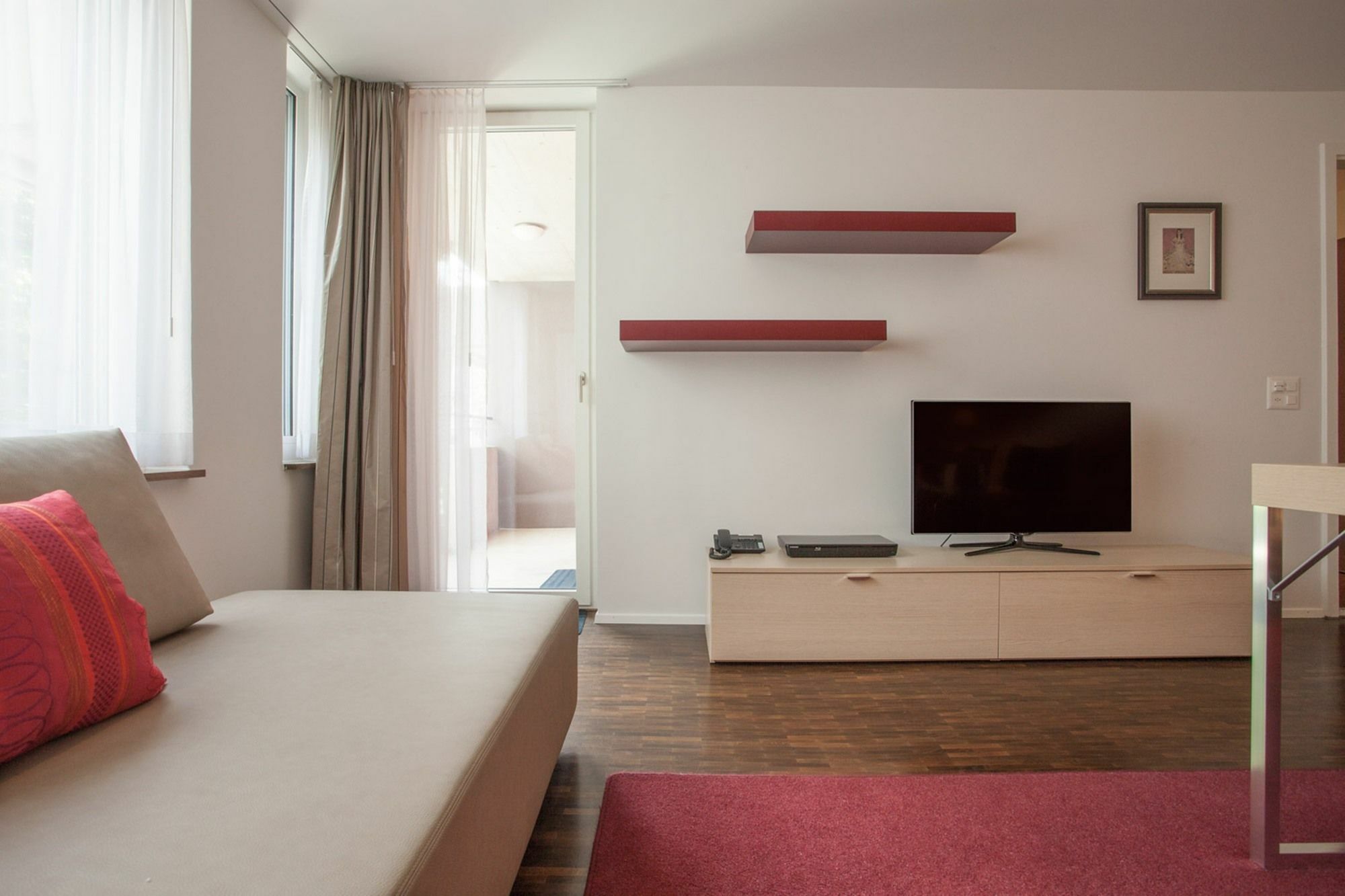 Ema House Serviced Apartments Seefeld Цюрих Екстер'єр фото